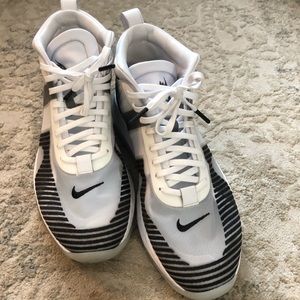 Nike Labron James James Elliot collab - size 10.5